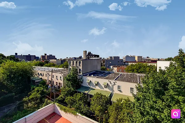 Rented by MAPT Residential LLC | media 15