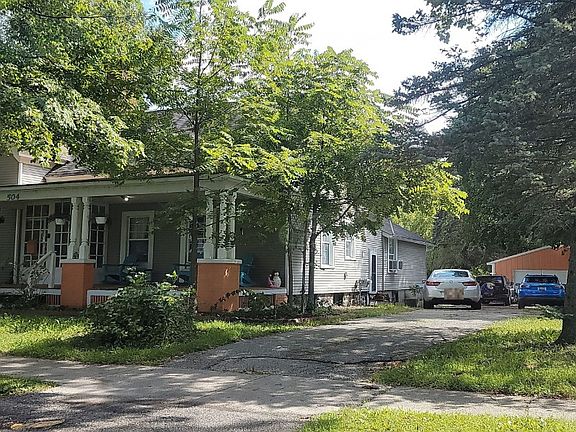 4th image of 504 E Sherman St
