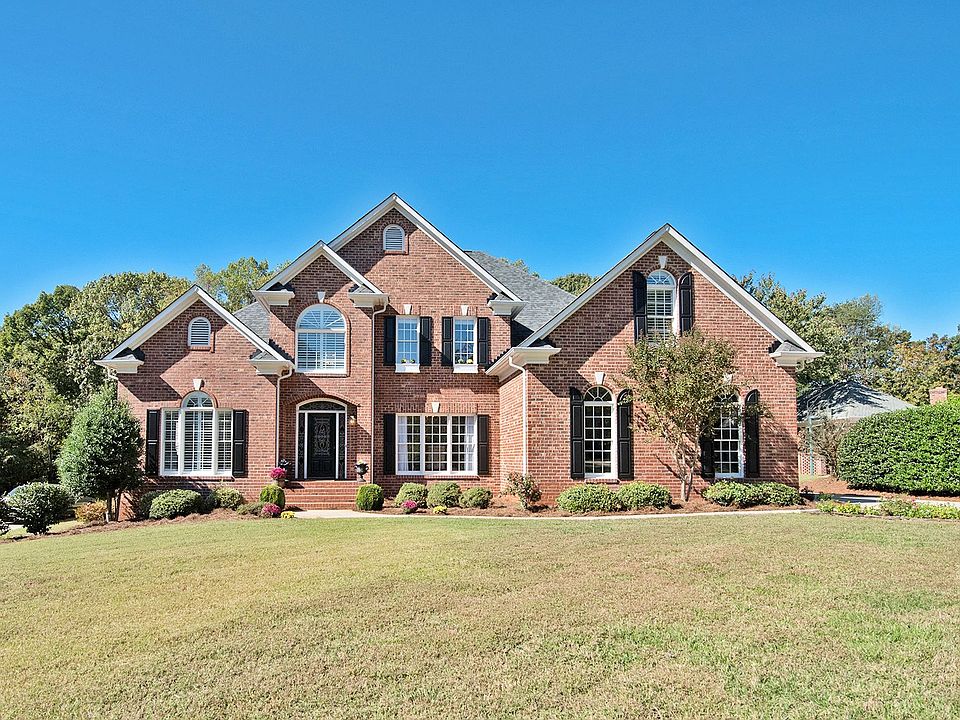 1st image of 155 Carsons Pl