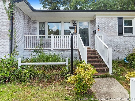 5th image of 805 Shadowlawn Dr