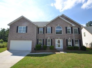 225 Stapler Ct SW, Atlanta, GA 30331