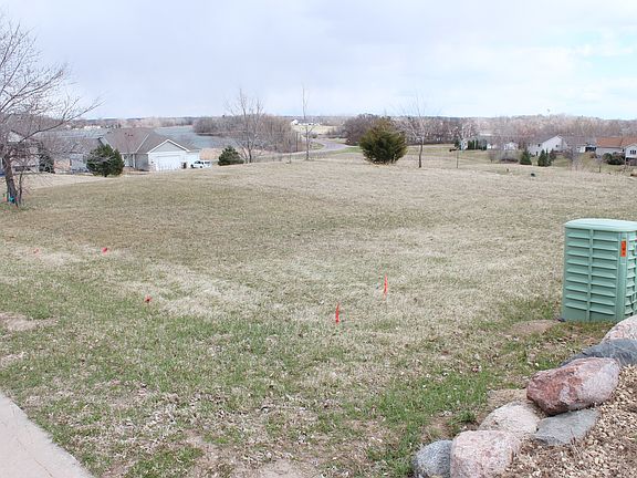 2nd image of 154 Shoreview Dr