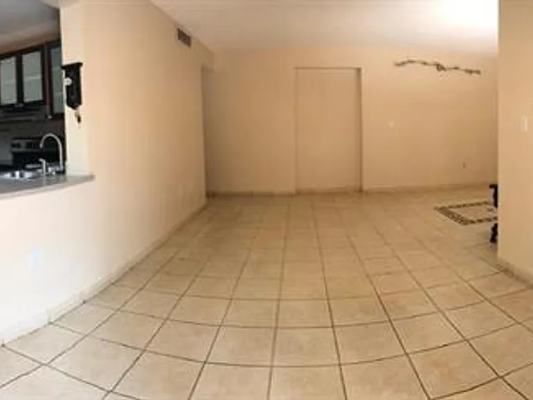 341 W Park Dr #103-15 — Photo 6