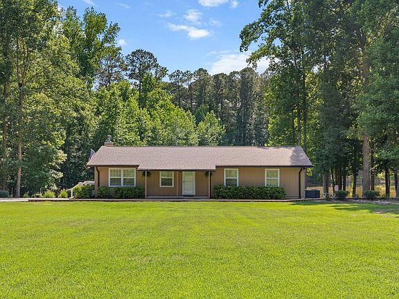 2nd image of 1704 Bowling Rd