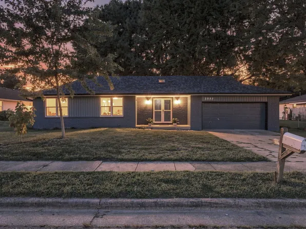 2633 S Weaver Avenue, Springfield, MO 65807
