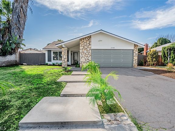 2nd image of 3048 Strassbourg Dr