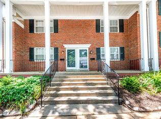 1661 E Swan Cir, Saint Louis, MO 63144