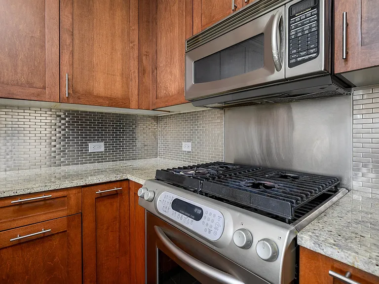 105 Greene St #1201 — Photo 9