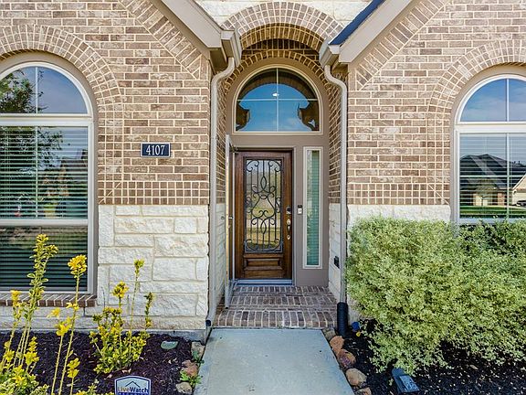 4th image of 4107 N Creekmont Dr
