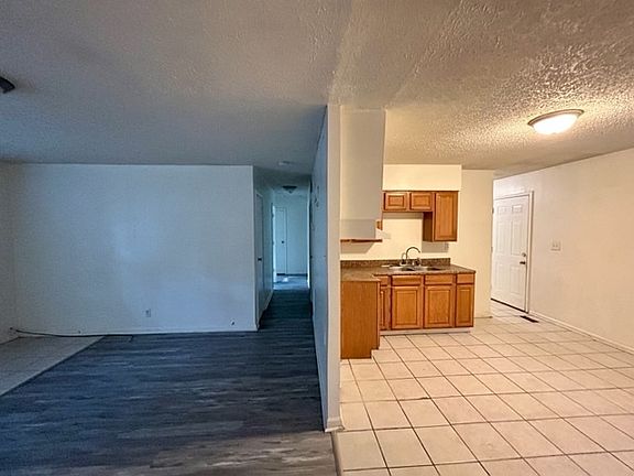 4th image of 3623 N Wittfield St