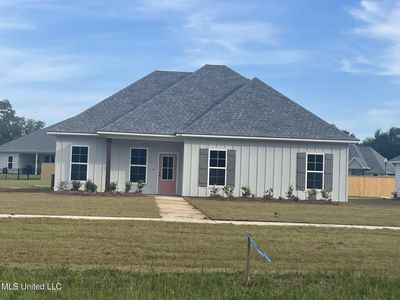 818 Old Spanish Trl, Bay Saint Louis, MS, 39520