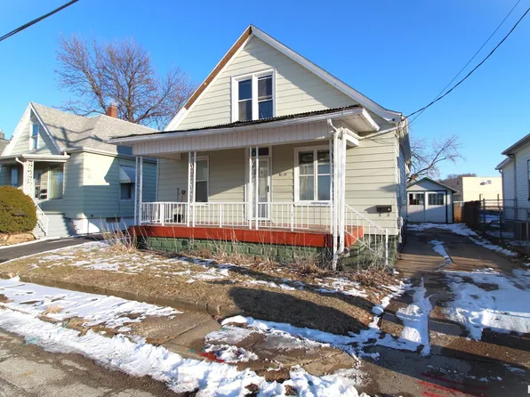 214 Anna St, East Peoria, IL 61611