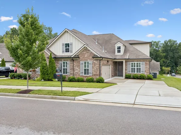 5000 Harbor Reserve Cv, Hermitage, TN 37076