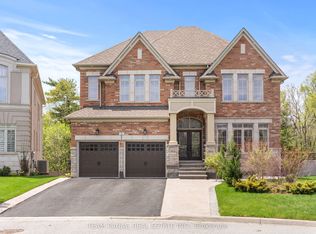 34 Cannington Cres, Brampton, ON L6X2Y5