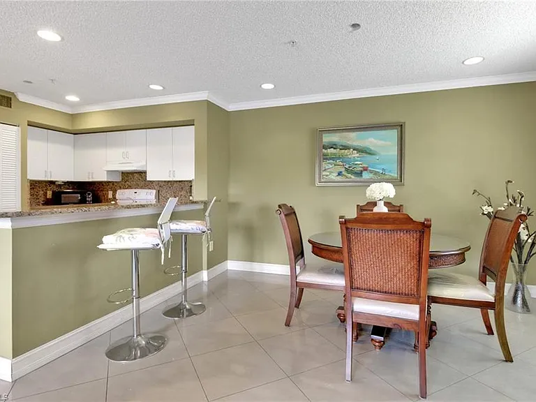 1195 Wildwood Lakes Blvd #202 — Photo 12