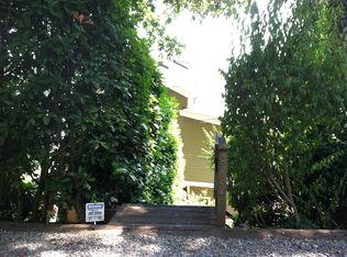 9722 Lake Shore Blvd NE, Seattle, WA 98115