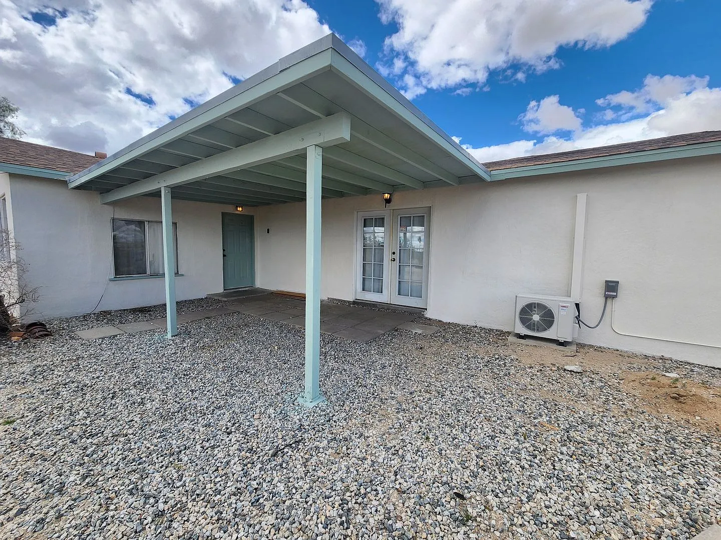 Coming Soon! 2 Bedroom 2 Bath Home — Photo 3