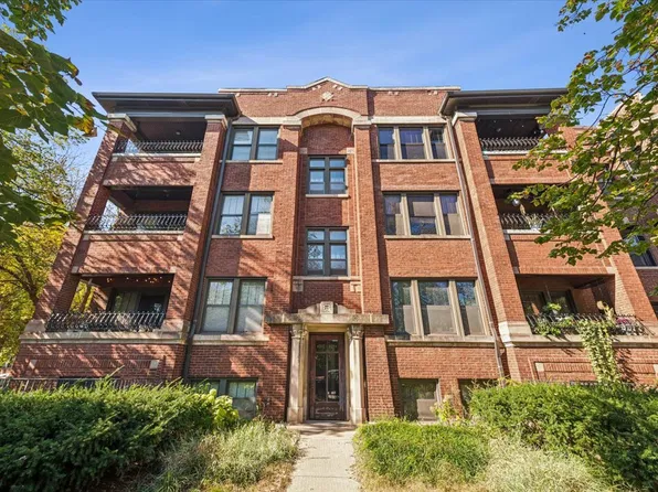 4202 N Wolcott Ave APT 3, Chicago, IL 60613