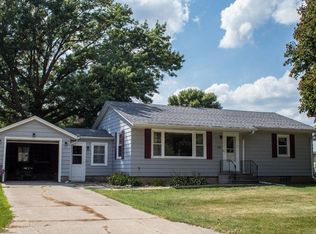 237 Wolf Ave, Readlyn, IA 50668