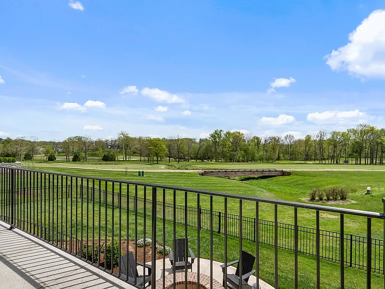 7212 Shagbark Ln — Photo 40
