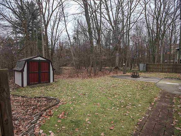 5th image of 4101 Moorland Dr