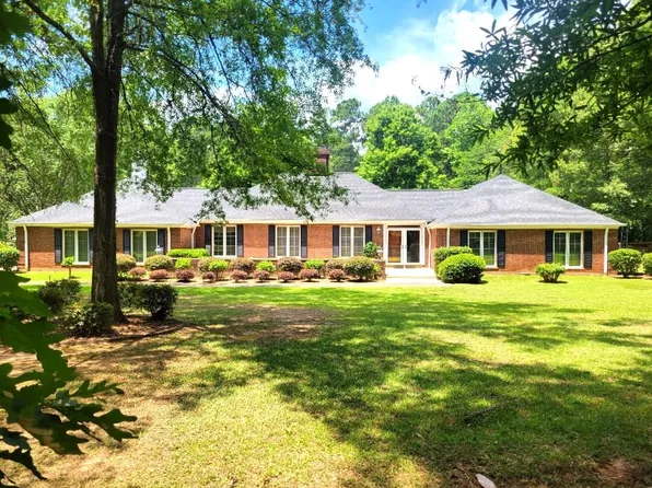 1114 Callison Hwy, Greenwood, SC 29646