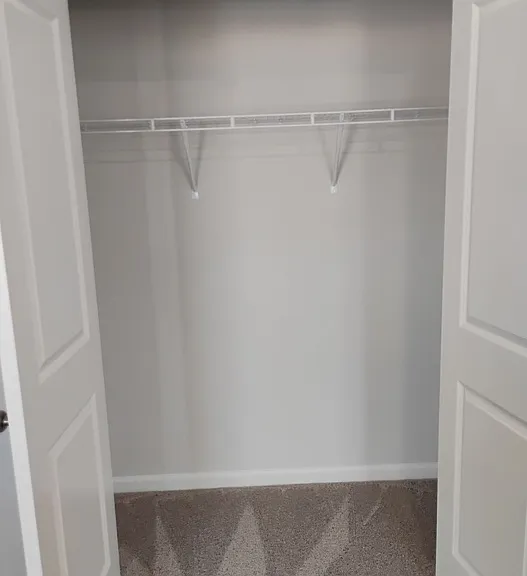 1124 Bell Heather Rd — Photo 40