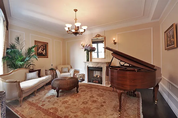 Sold by Corcoran | media 19