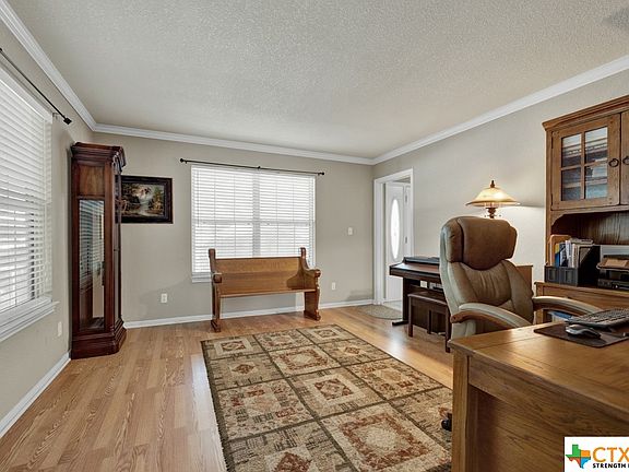 5th image of 1853 Palace Dr
