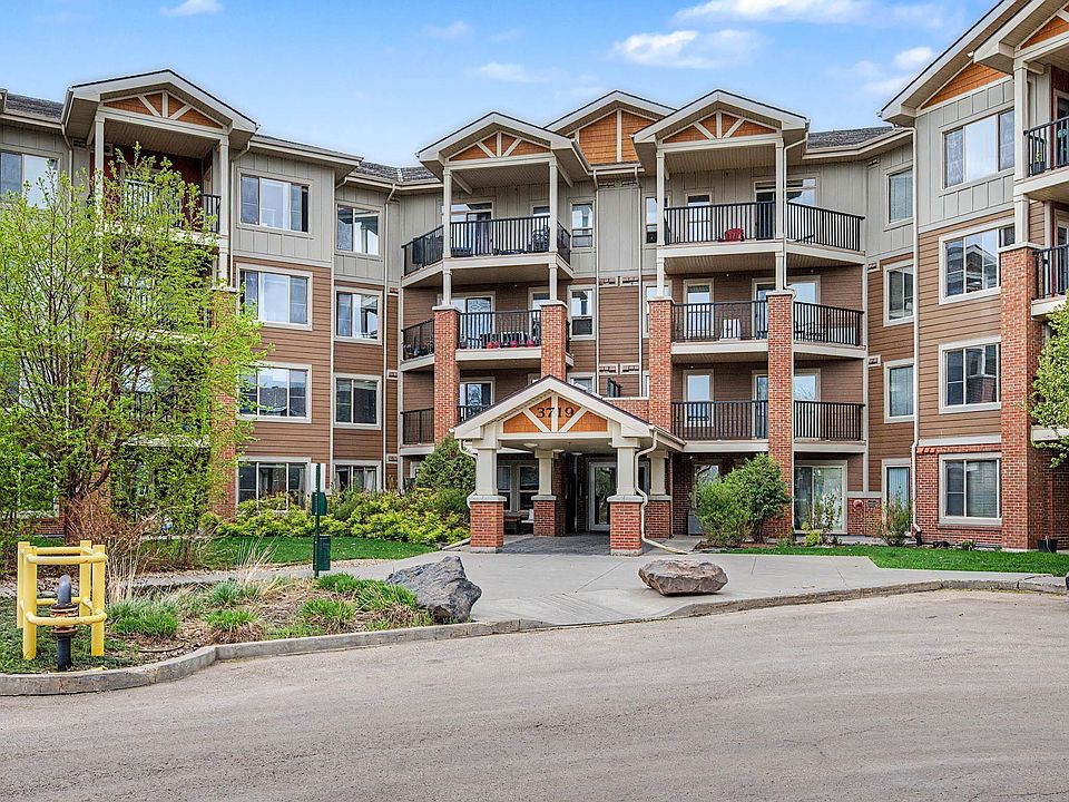 1st image of 3719 Whitelaw Ln NW #311