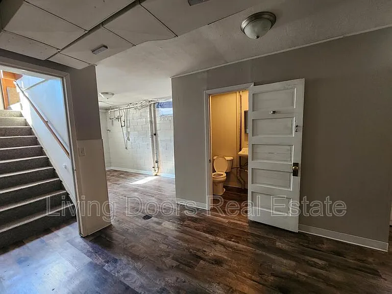 3701 Lewis Ave — Photo 29