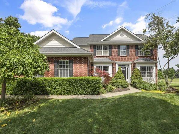 213 Oak Tree Ct, Westerville, OH 43081