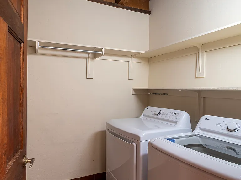 377 Calle Loma Norte — Photo 17