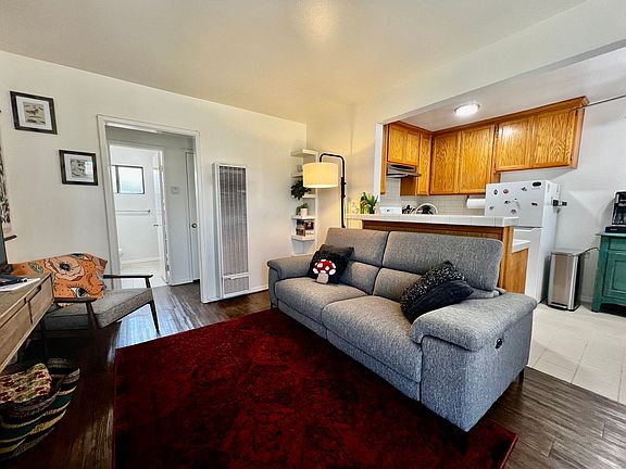 3rd image of 4810 Lincoln Ave #4814B