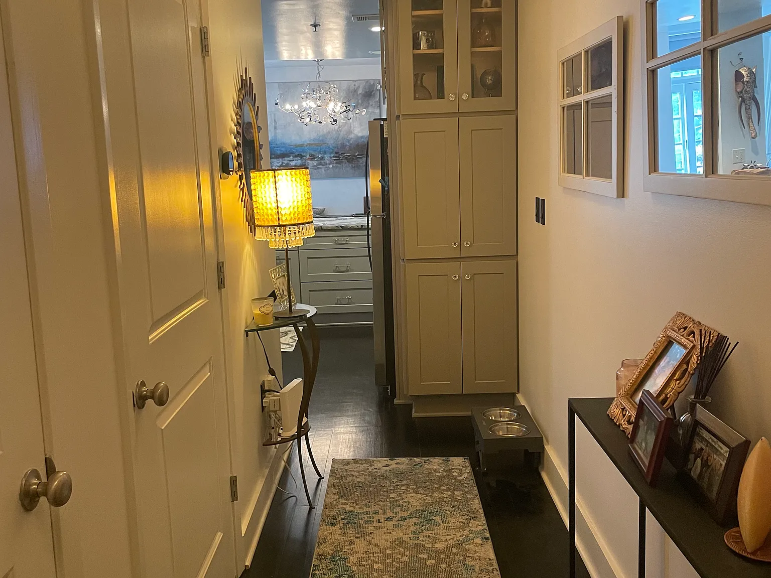 1 bed, 817 sqft, $2,800 — Photo 2