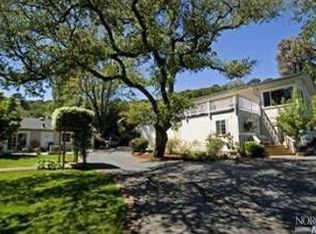 8 Tanglewood Ln, Novato, CA 94947