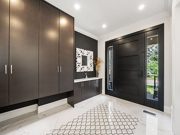 3rd image of 438 Brownfield Gdns