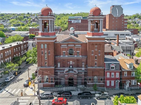 2132 Sarah St #201, Pittsburgh, PA 15203