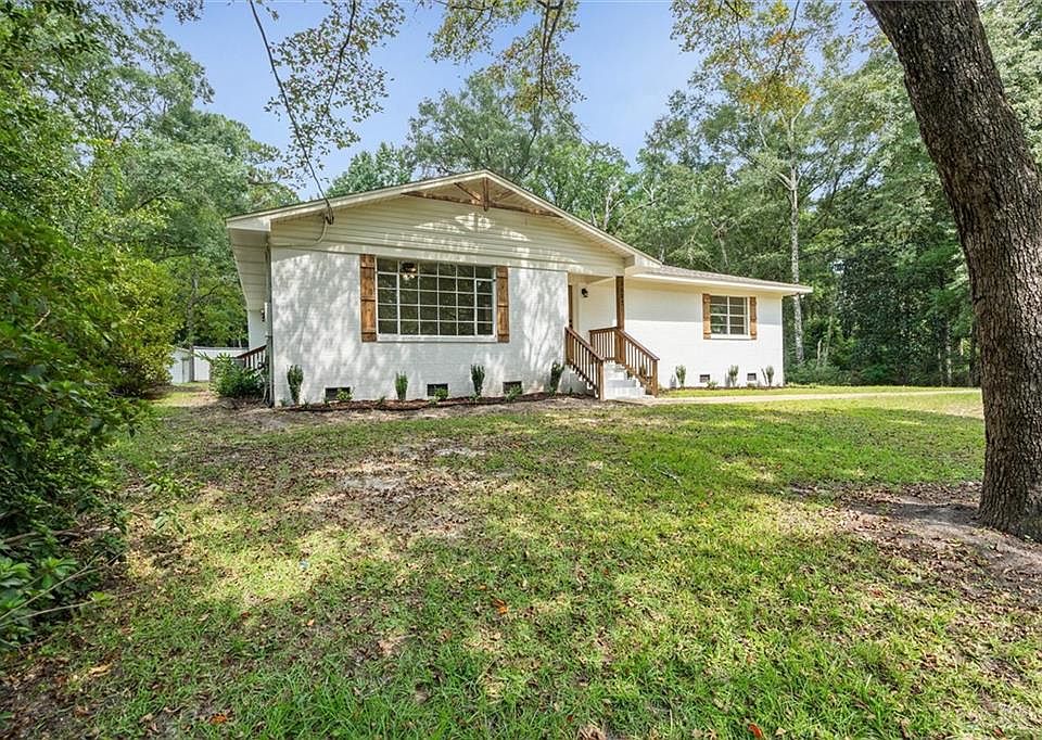 1st image of 2687 Lynndell Dr