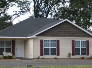 407 W Colquitt St #1, Sparks, GA 31647