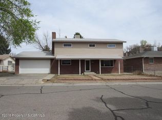 708 W Boyd Dr, Farmington, NM 87401