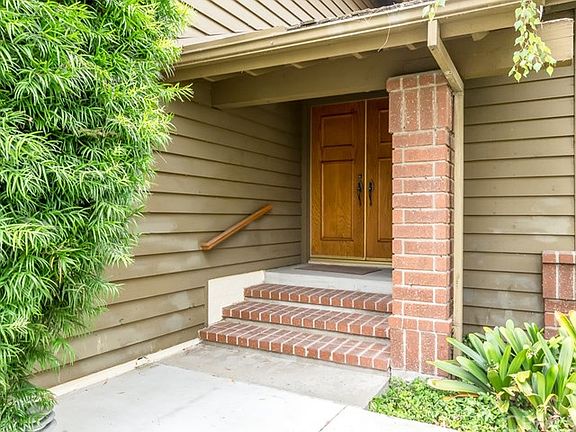 2nd image of 2694 Clarellen St