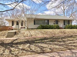 301 S Morgan St, Virginia, IL 62691