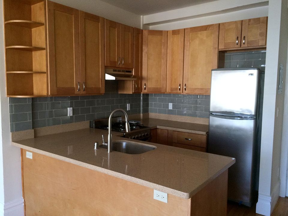 1st image of 745 Hyde St APT 29