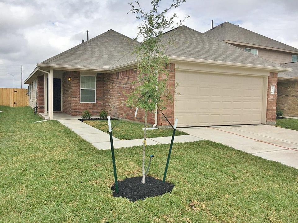 1st image of 19018 Brescia Ln