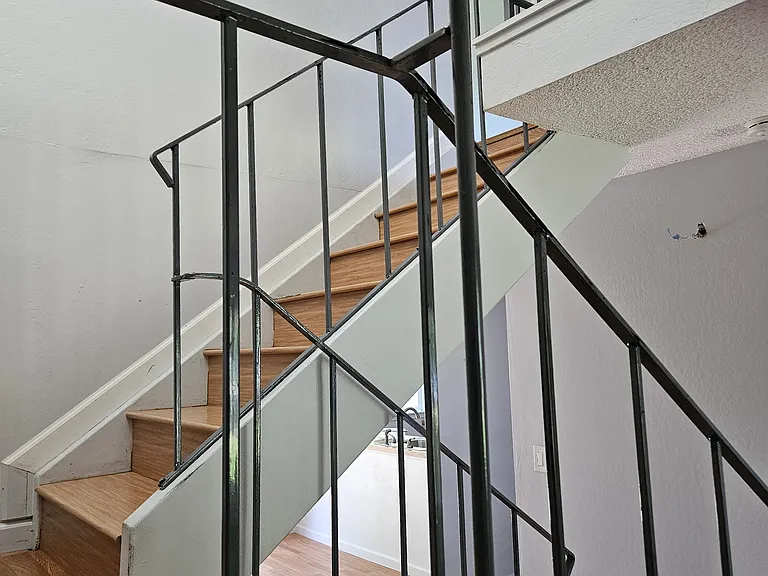 403 Fernbridge Pl — Photo 8