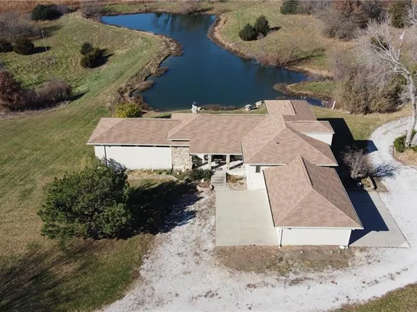 5767 Curtis Rd, Odessa, MO 64076