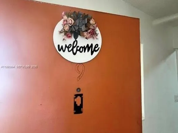 1151 W 28th St APT 9, Hialeah, FL 33010