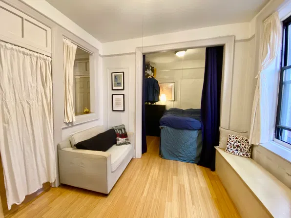 32 East 2nd Street image 1 of 11