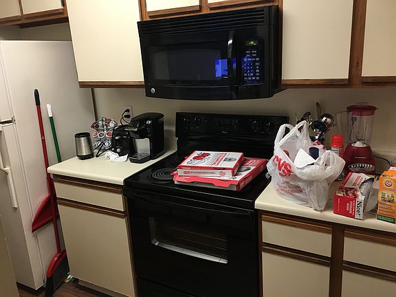 3rd image of 3523 Palm Crossing Dr Unit 201